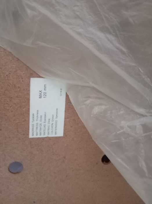 Pătuț pentru copii cu două nivele