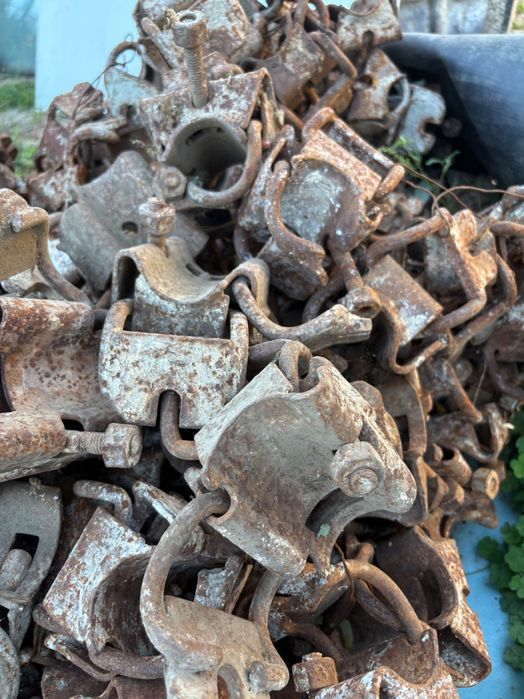 Скоби тип “Жабки”