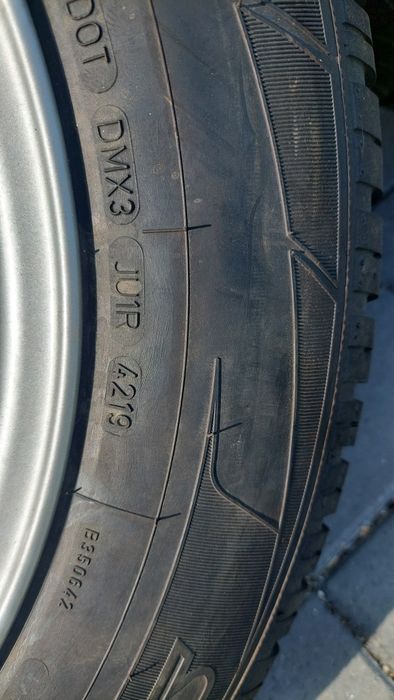 jante cu anvelope de iarna vw