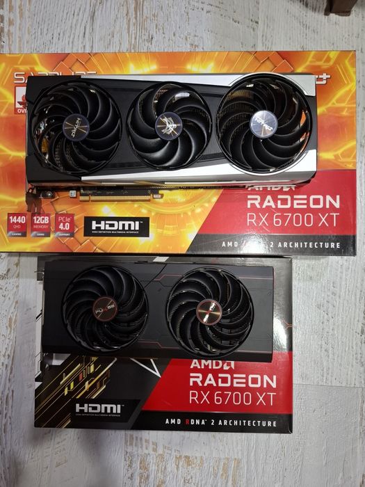 Продавам видео карта AMD Radeon RX 6700XT с капацитет от 12GB GDDR6