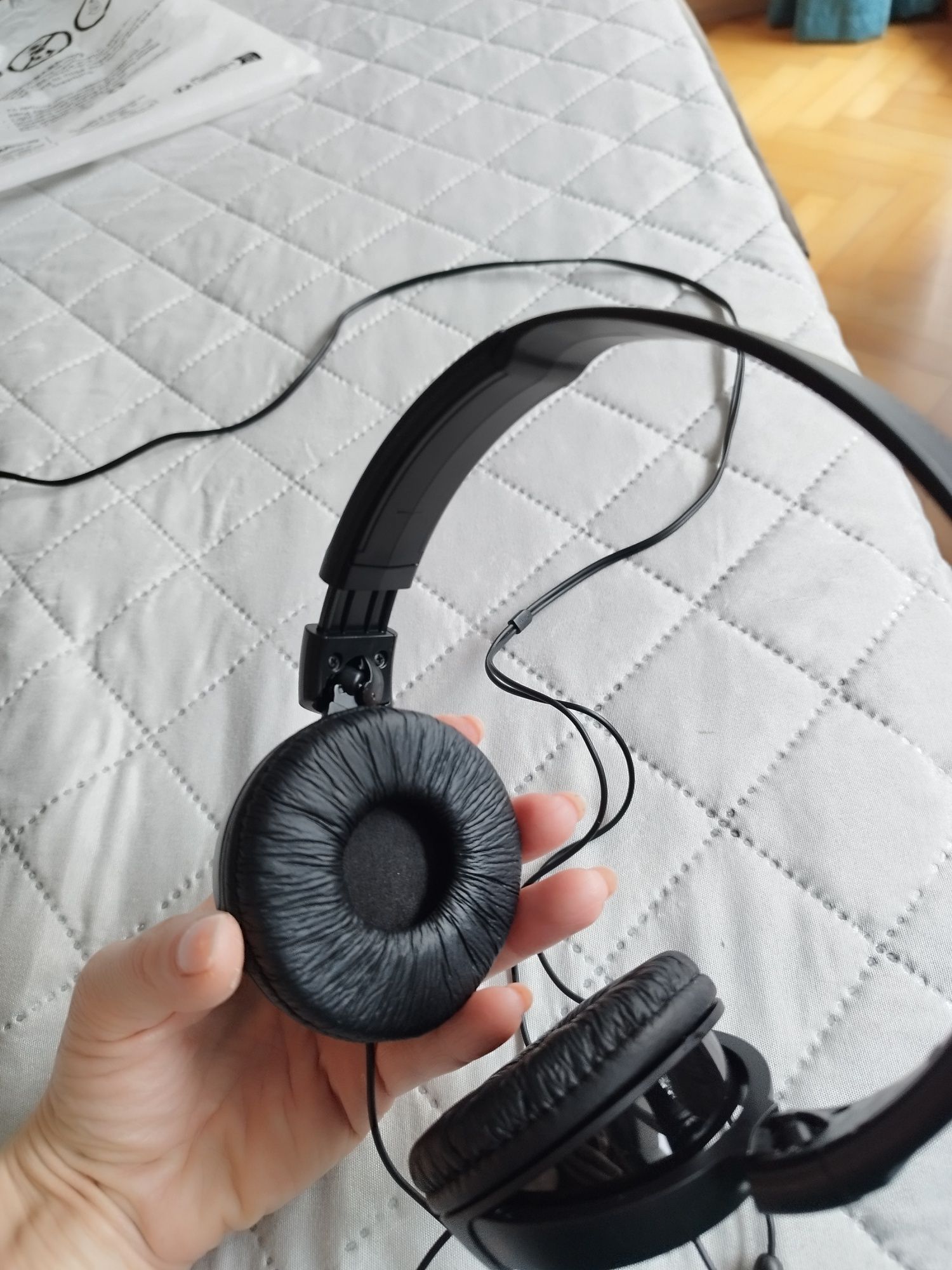 Слушалки Sony MDR-ZX110AP