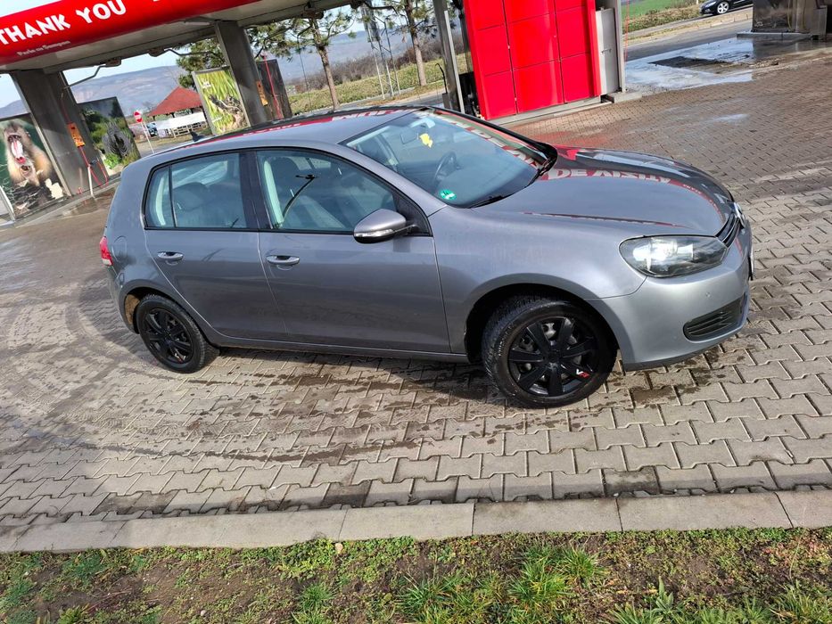 Volkswagen Golf 6 – 1.6 TDI •105 CP•An 2010Euro5•233k km•Gri metalizat