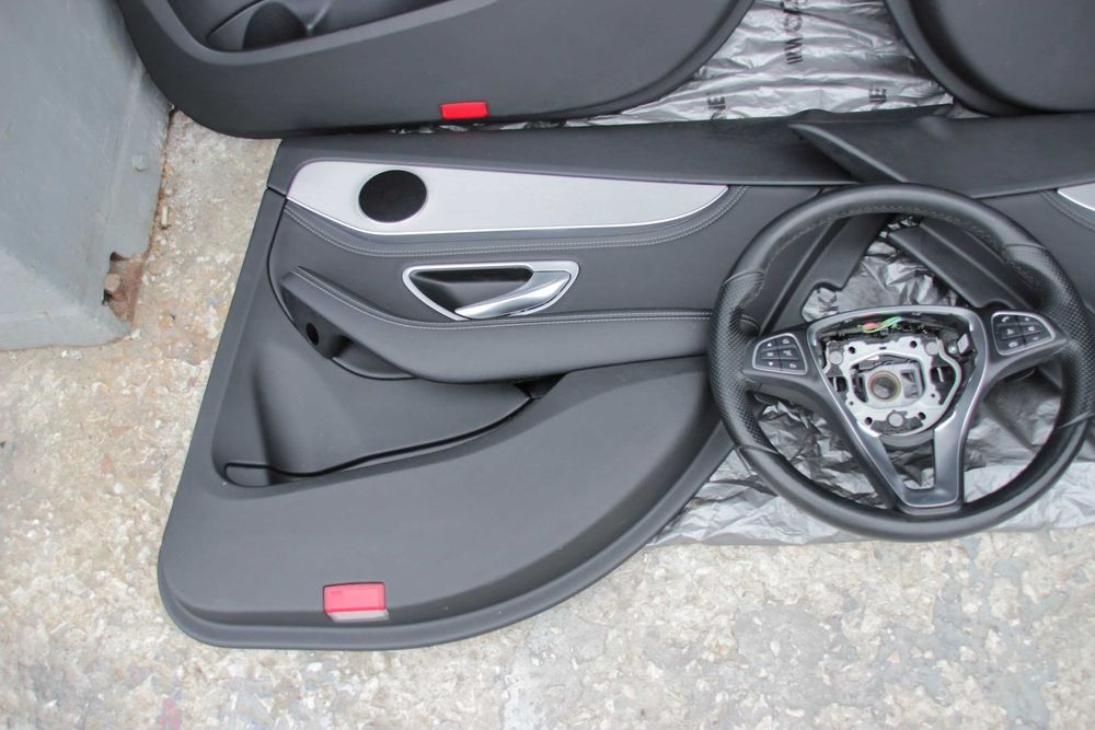 Кожен салон и волан за Мерцедес Бенц  W 205 Mercedes - 2015