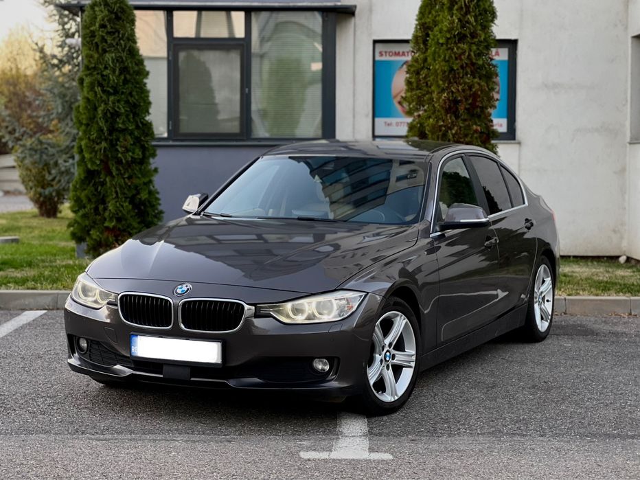Bmw seria 3 / F30 2015/ 2 Butoane / Distronic / Line Assit / 320D