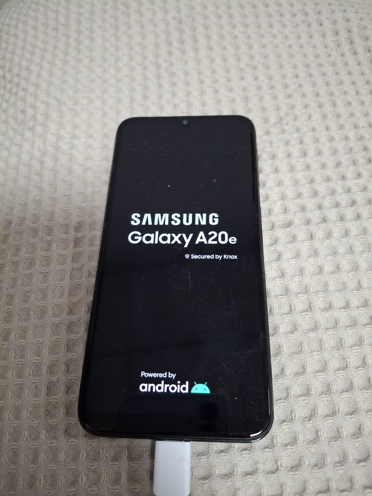 Samsung Galaxy A20e ,2 сим.