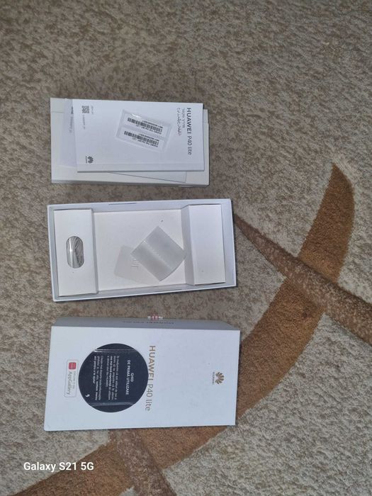 Huawei P40 Lite - ecran spart