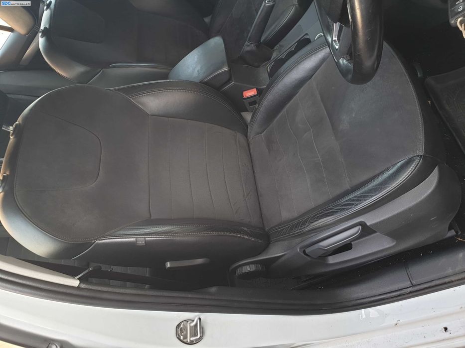Interior Scaun Scaune Piele Semi Piele cu Alcantara Fara Incalzire si Bancheta cu Spatar Skoda Octavia 3 Break Combi 2013 - 2020 [K5848] [K5849] [K5850] [K5851]