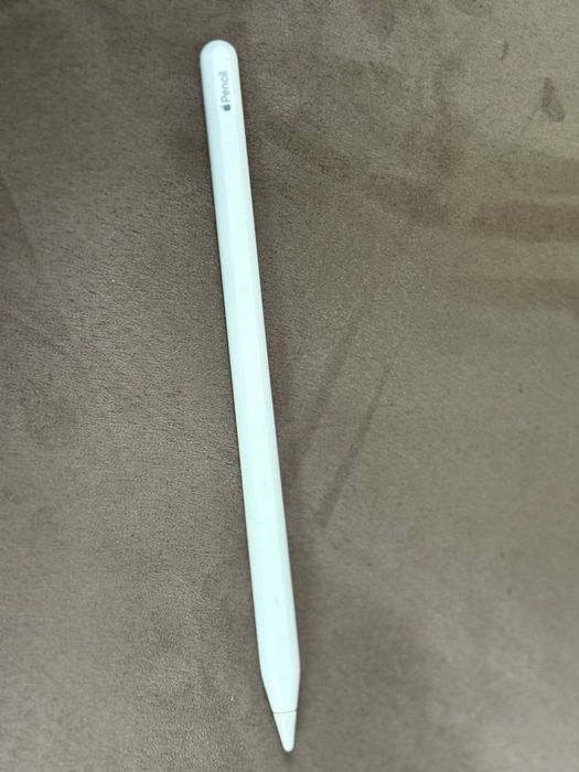 Apple Pencil 2 •