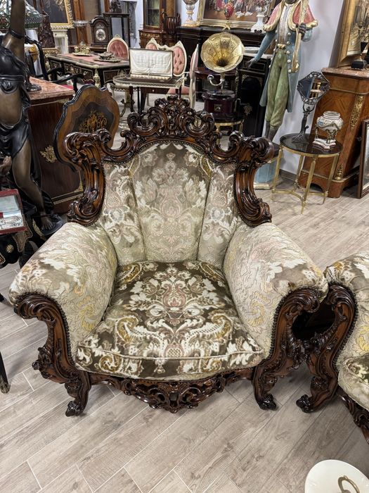 Canapea baroc cu doua fotolii + masuta cu blat de onix