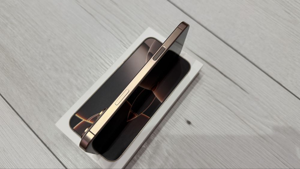 Iphone 16 Pro Max 256GB Desert Titanium