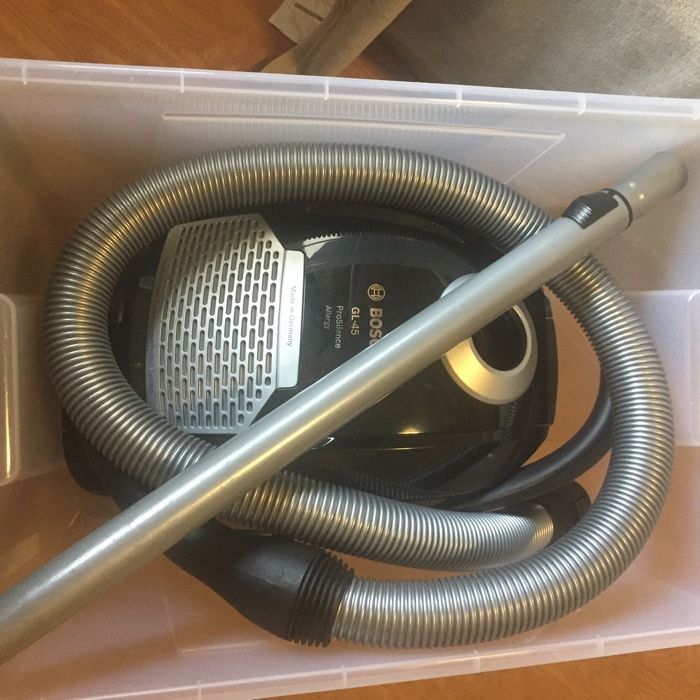 Aspirator Bosch silențios