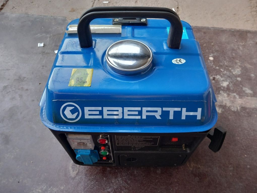 Generator de curent EBERTH an doi timpi impecabil(nou) 750 w