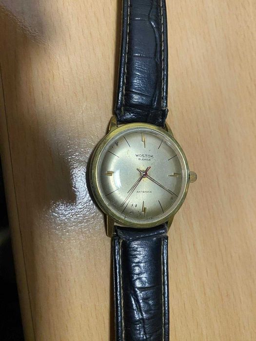 Ceas Wostok aurit mecanic rusesc 1980