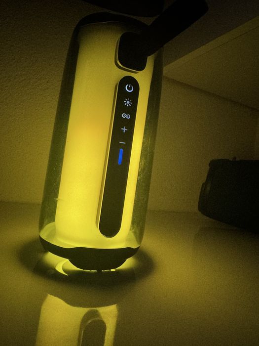 Boxă JBL Pulse 5 – sunet puternic & lumini spectaculoase 360°
