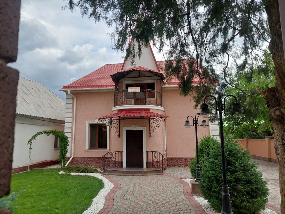 Продаю дом в центре