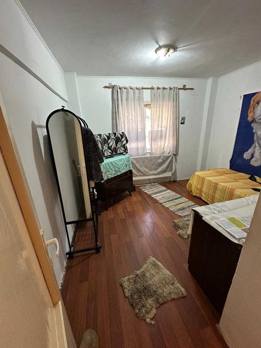 Vânzare apartament 2 camere 50mp – ideal locuință sau cabinet, Roman