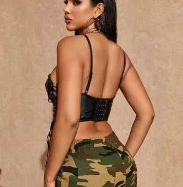 Секси кожено бюстие с връзки ки