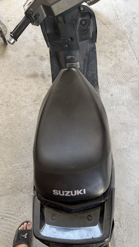 Skuter benzinli sotiladi