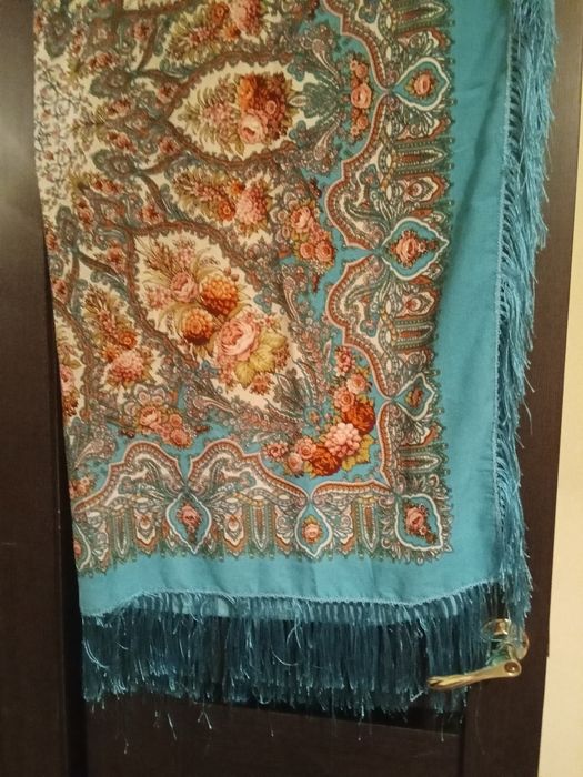 Продается женский платок