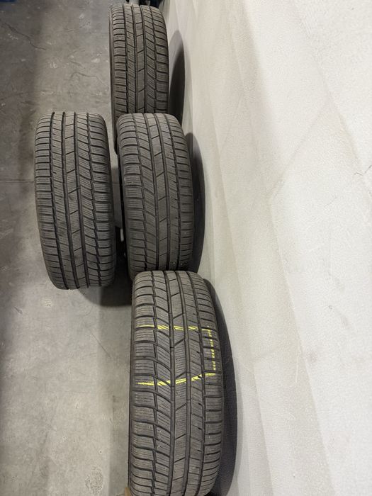 Зимни гуми Toyo 245/40/19