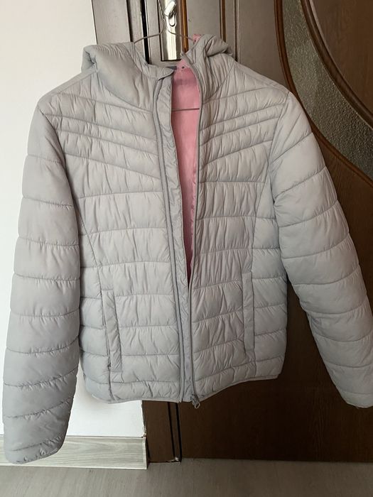 Vand geaca fas fete 12-13 ani