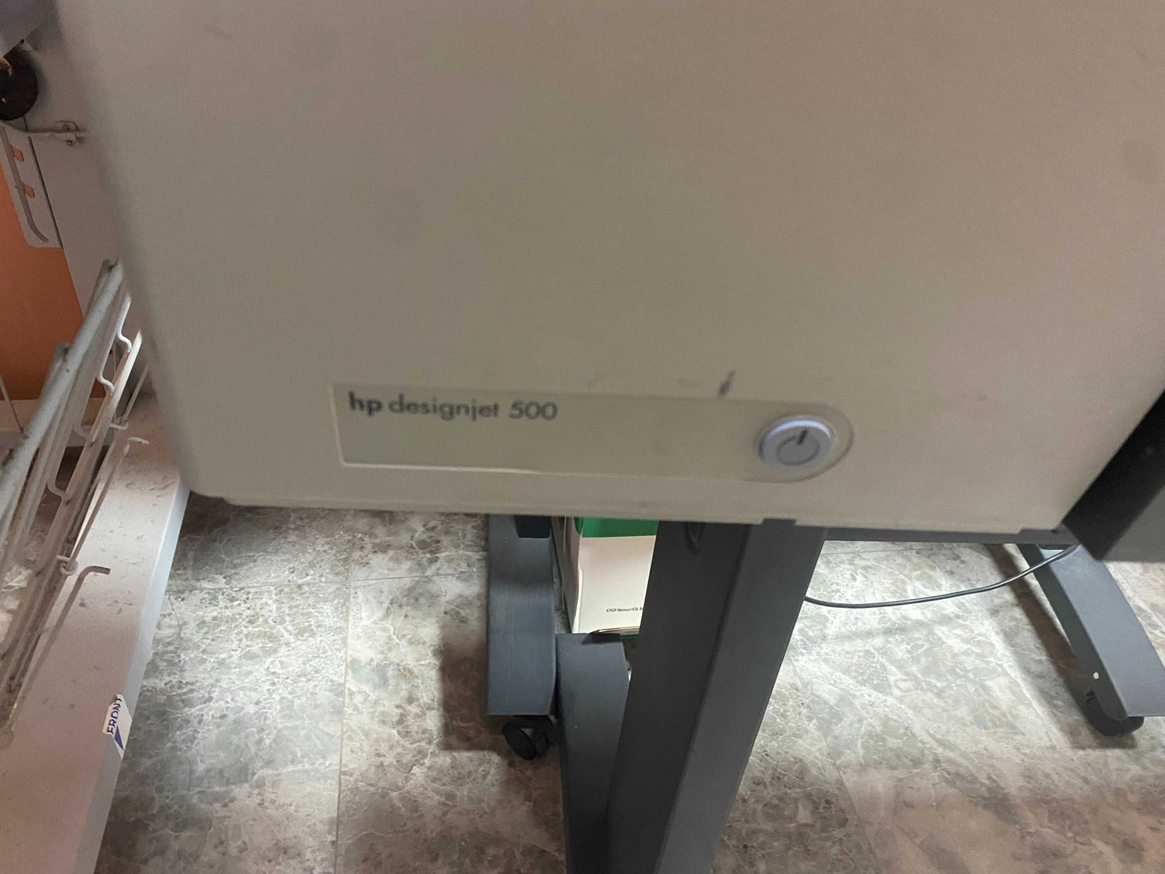 Продам плоттер HP Designjet 500