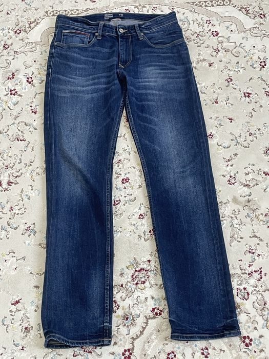 Джинсы tommy jeans