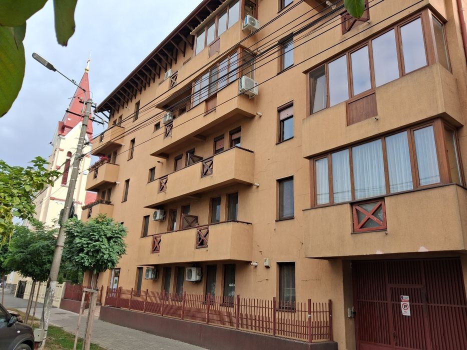 Închiriez ap.1 cameră