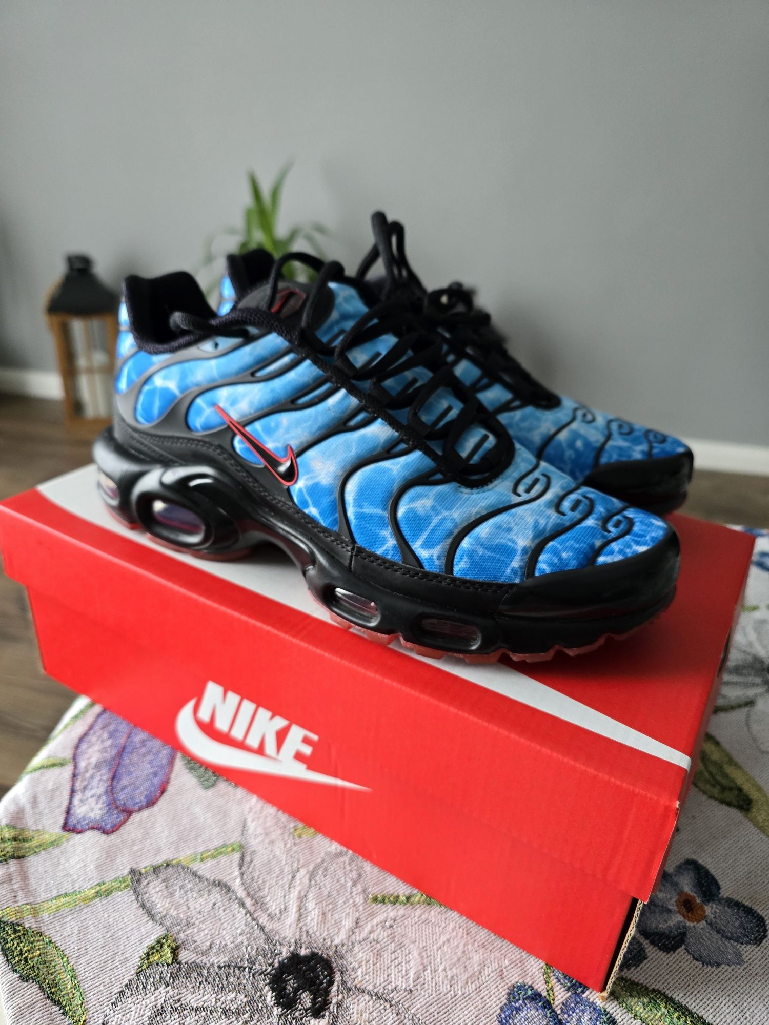 nike air max tn shark 40