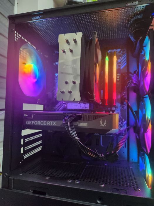 Игровой компьютер Ryzen 5 5600 / RTX 5060 Ti / 16 ГБ / SSD 512 ГБ