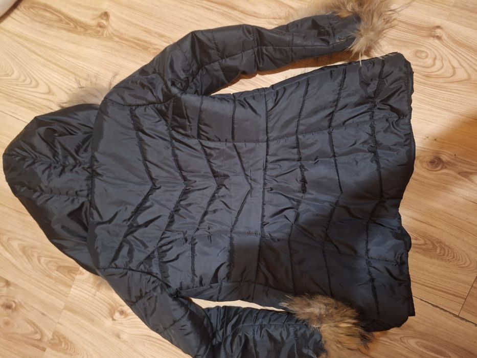 Дамско зимно яке