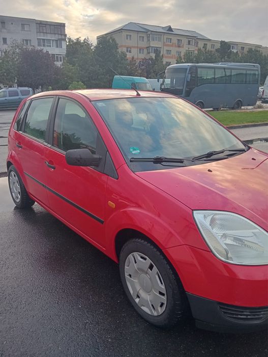 Ford fiesta benzina