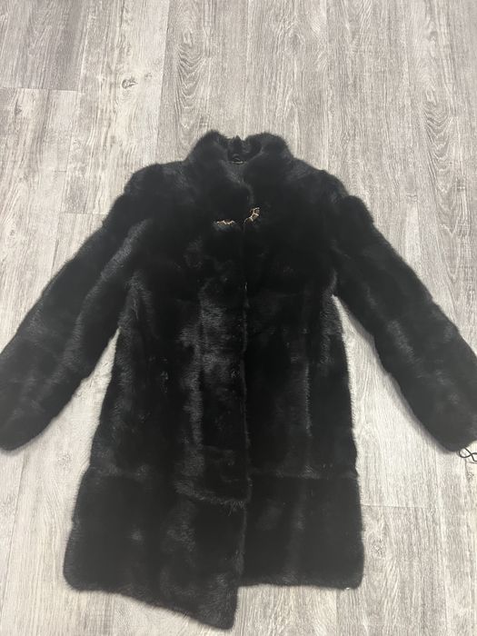 Продам норковую шубу