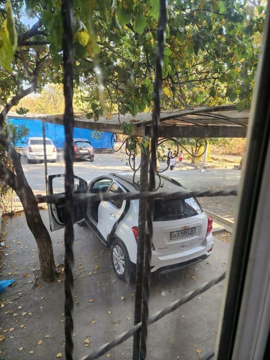 Сдается 2 ком Ибн Сино. 1 массив