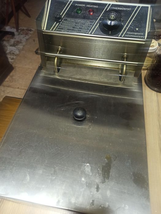 Фритюрница новая