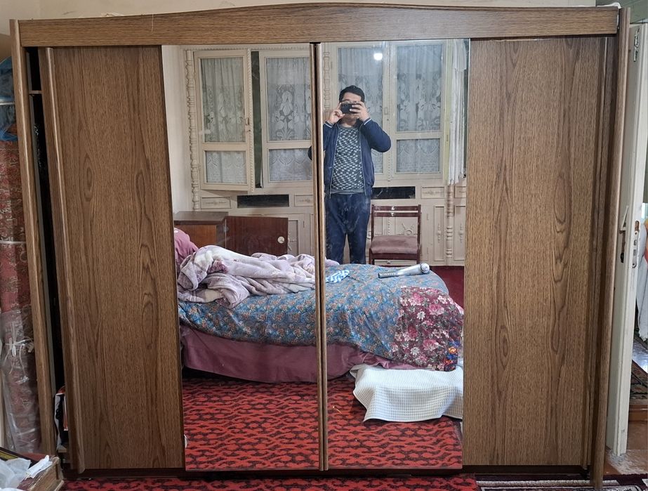 4 eshikli 2 oynali katta shkaf – 240×200×70 sm, arzon!