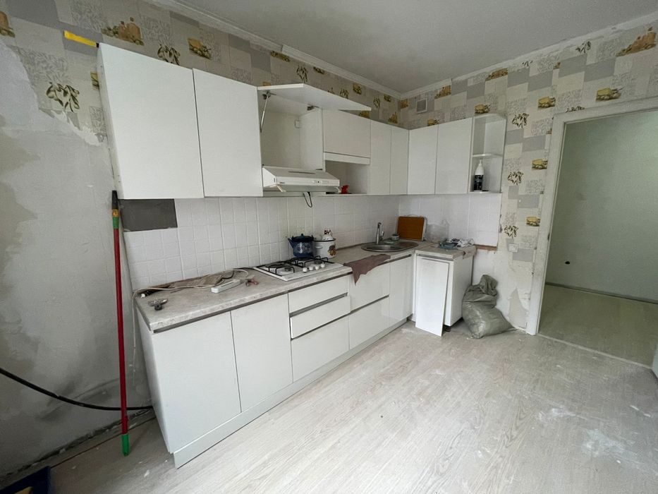 Продам кухонный гарнитур