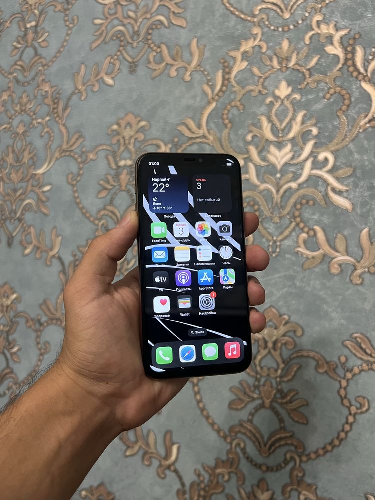 Iphone 11pro срочно сотилади