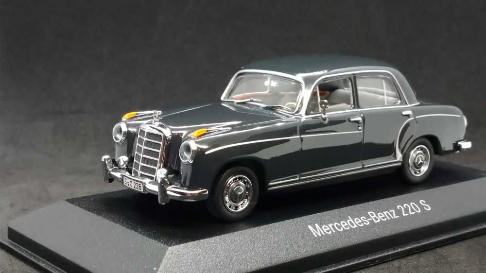 Macheta Mercedes 220 S Minichamps 1:43