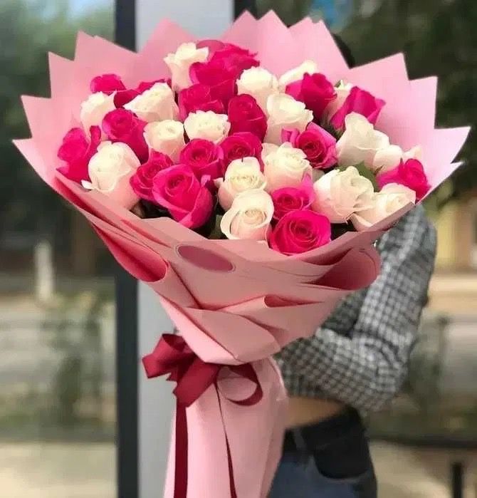 Досьавка цветов,букеты,розы,пионы