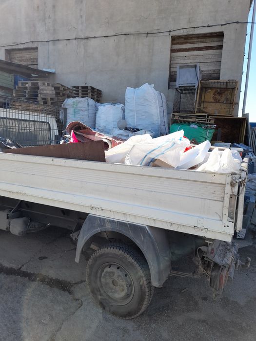 Transport moloz,marfa,gunoaie,deseuri