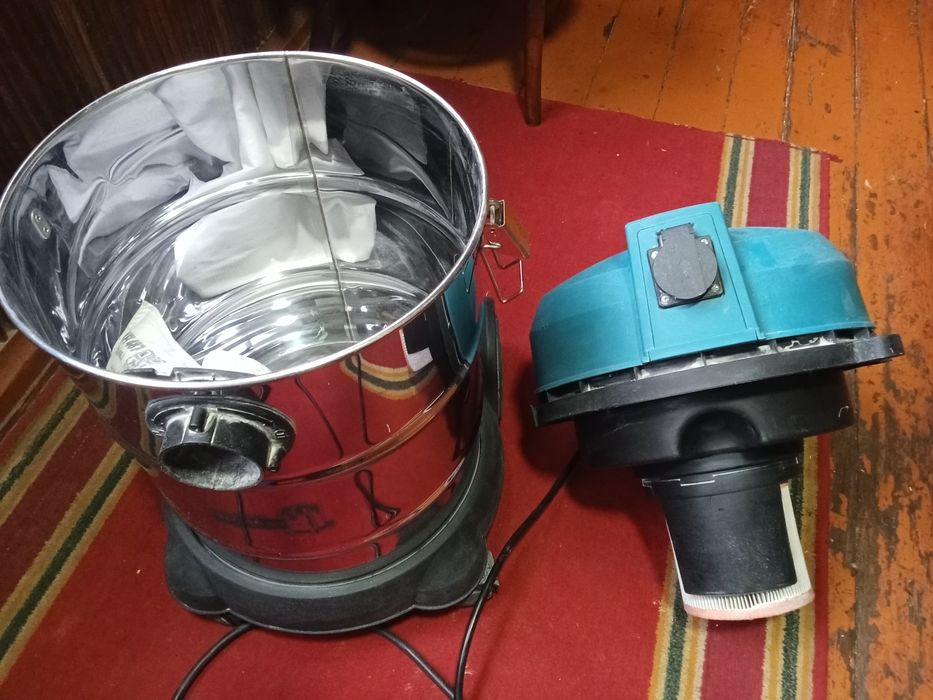 Промышленный пылесос Total TVC 14301