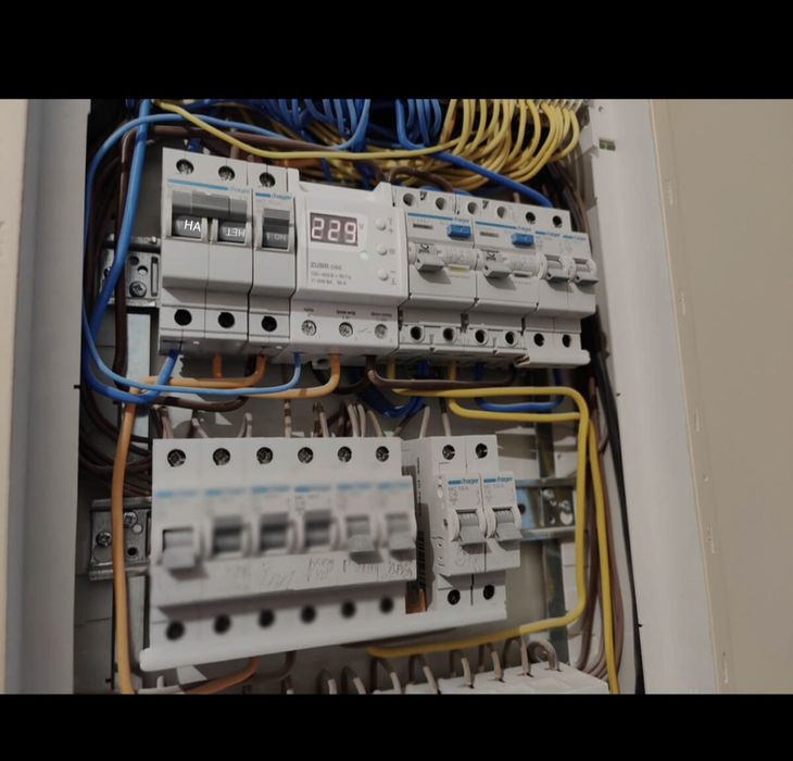Elektrik xizmati Услуги электрика