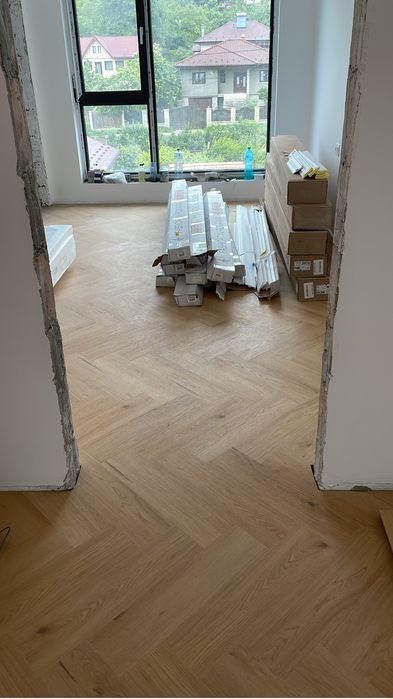 Montaj profesional-parchet,plinta,baghete si decoratiuni interioare