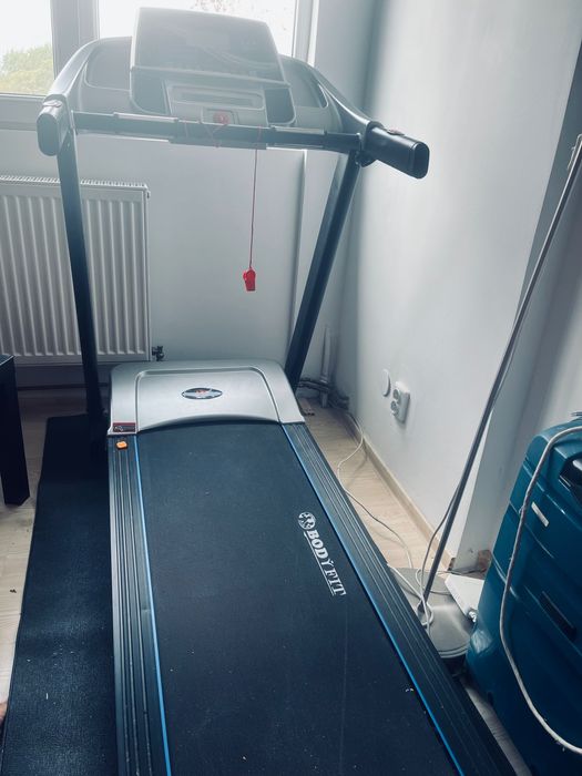 Vand banda de alergat noua BodyFit A5000 CP-A7