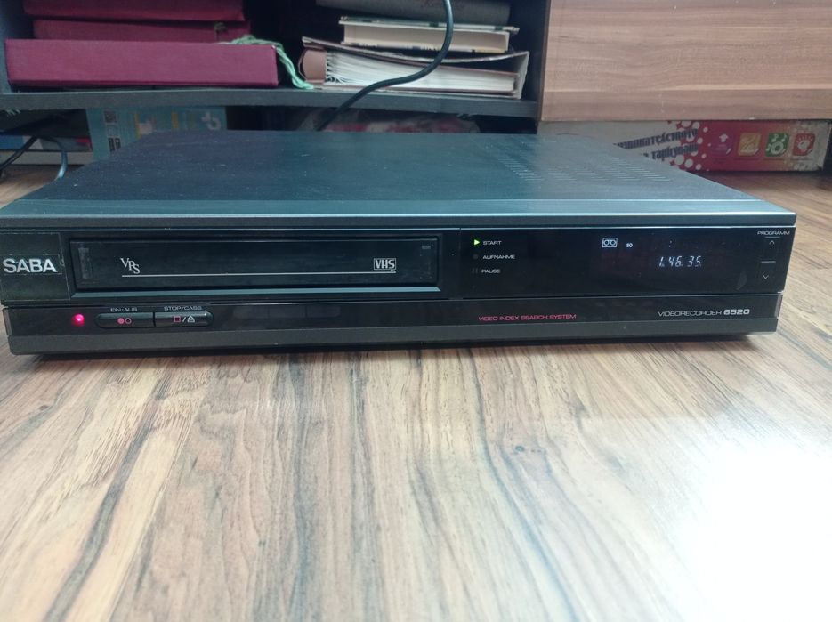 Видеомагнетофон VHS SABA VR 6520