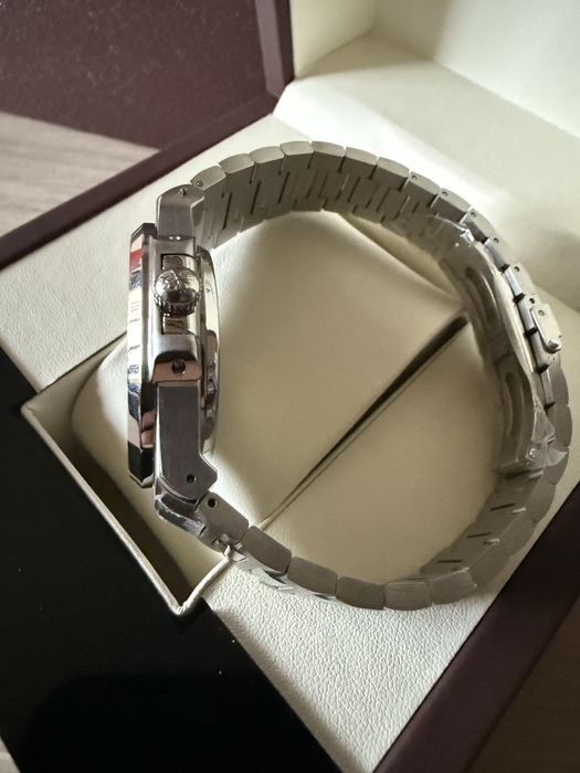 Луксозен часовник Patek Philippe Nautilus