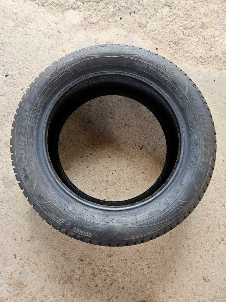 Нови всесезонни гуми 205/55R16 Goodyear 4Season Gen3 91V M+S DOT4224