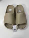 Papuci Yeezy Slides