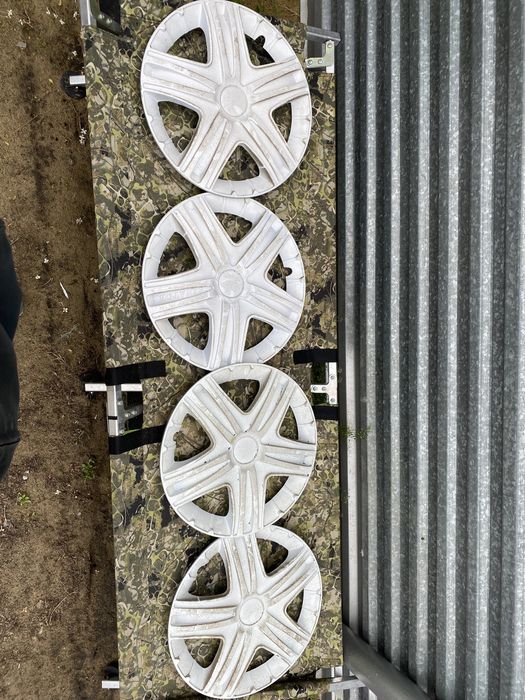 Колпаки на 16 колеса новые